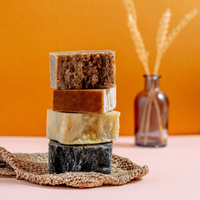 Baza mydlana glicerynowa idealna do samodzielnego wykonywania mydeł o rozm zapachu i kolorze