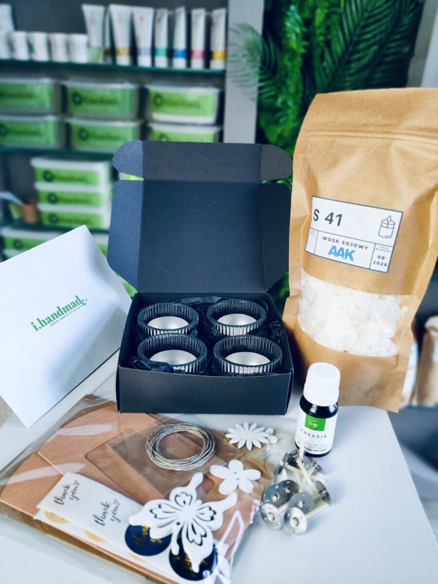 Zestaw prezentowy do zrobienia małych świeczek tealight cały komplet