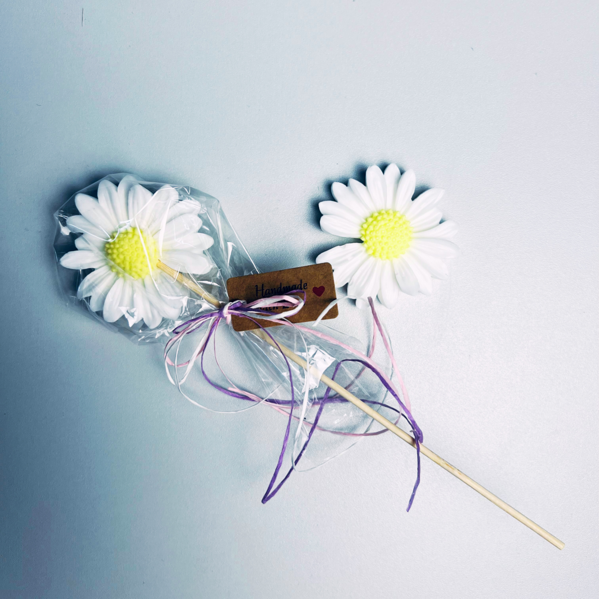 stokrotki wykonane z bazy mydlanej