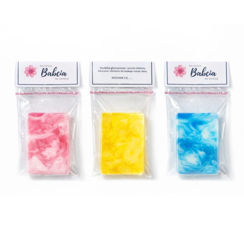 Przykład mydeł glicerynowych z naszej bazy mydlanej w woreczkach na prezent